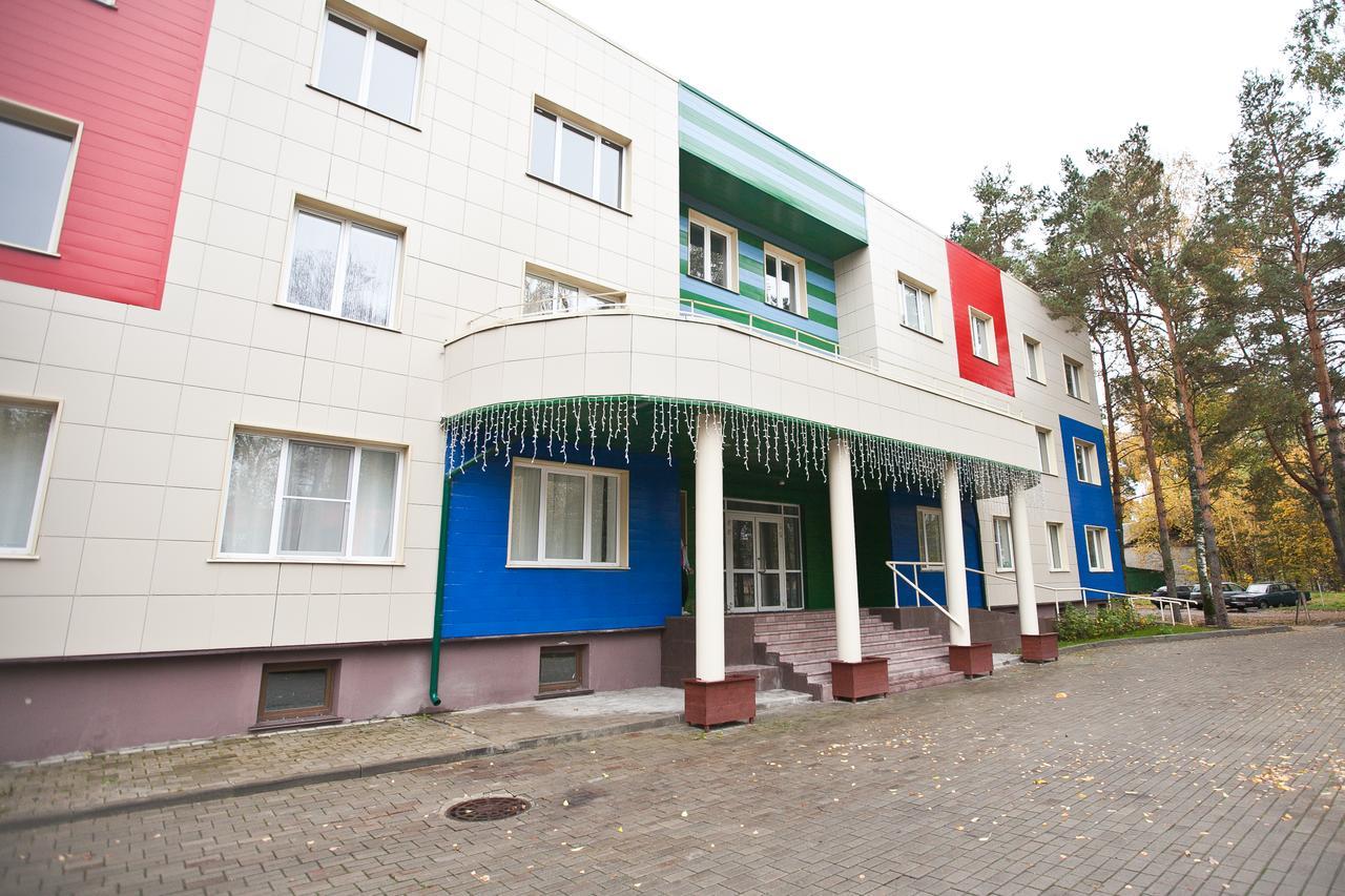 Apartments On Dachnaya 1 두브나 외부 사진